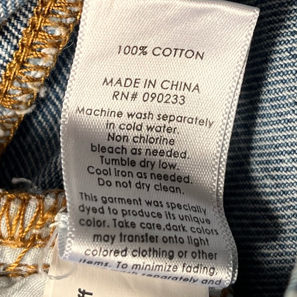 Pacsun Stonewashed Distressed High Rise Mom Jeans Blue Size 25 - Picture 5 of 7